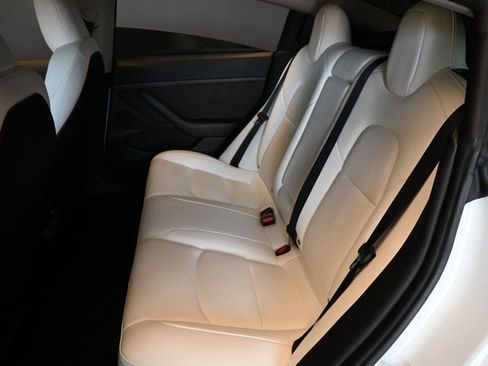 Used 2023 Tesla Model 3 Standard Range RWD image 15