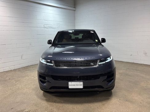 Used 2023 Land Rover Range Rover Sport SE AWD/4WD image 3