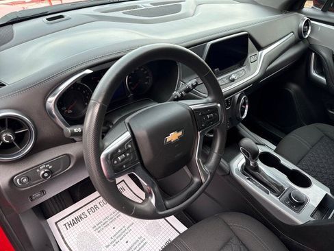 Used 2021 Chevrolet Blazer LT FWD image 17