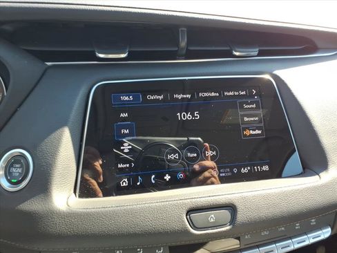 Used 2023 Cadillac XT4 Premium Luxury image 21