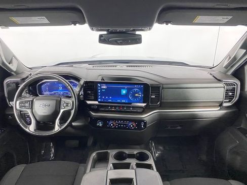 Certified 2022 Chevrolet Silverado 1500 RST image 14