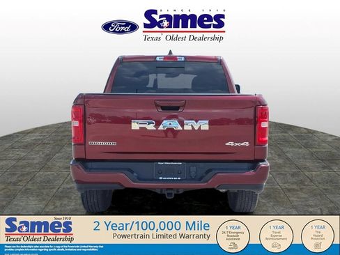 Used 2025 RAM 1500 Big Horn AWD/4WD image 4