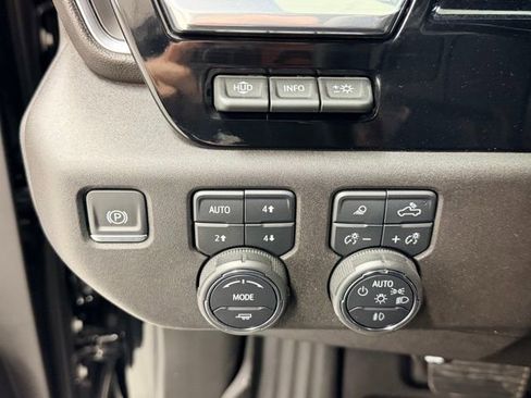 Certified 2024 Chevrolet Silverado 2500 High Country w/ Midnight Edition image 19