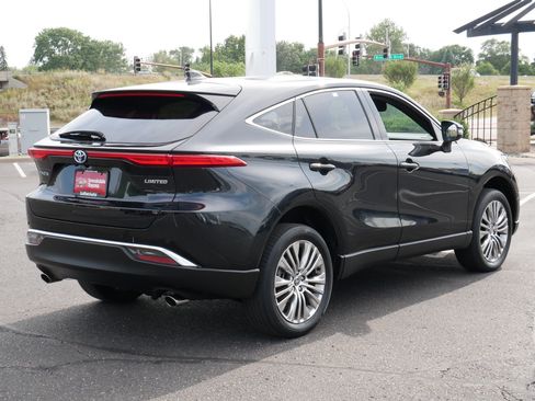 Used 2023 Toyota Venza Limited AWD/4WD image 7