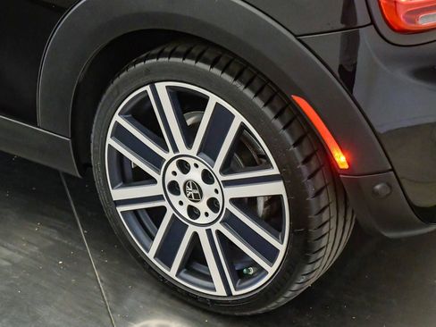 Used 2020 MINI Cooper S FWD image 11