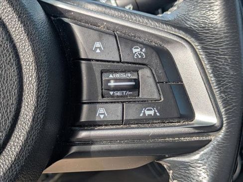 Used 2018 Subaru Impreza 2.0i Limited image 13