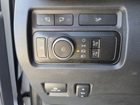 Used 2023 Ford F250 Lariat w/ Sport Appearance Package AWD/4WD image 24