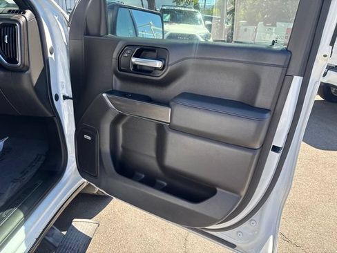 Used 2021 GMC Sierra 1500 AT4 w/ AT4 Preferred Package AWD/4WD image 33