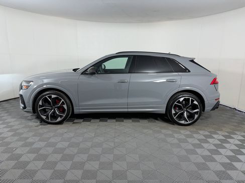 Used 2023 Audi RS Q8 w/ Black Optic Package image 2