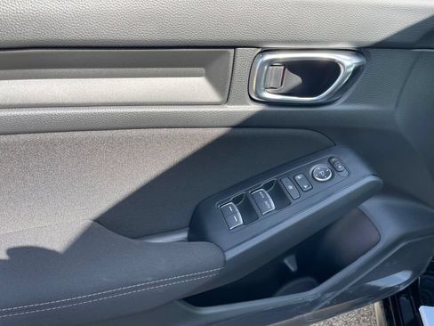 Used 2024 Honda Civic LX image 4