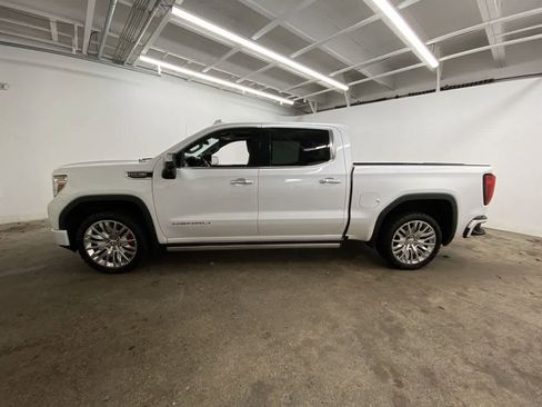 Used 2019 GMC Sierra 1500 Denali w/ Denali Ultimate Package image 3
