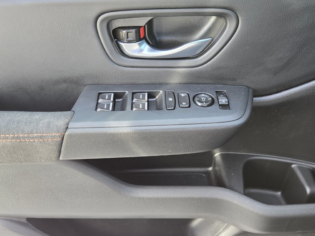 Used 2025 Honda Pilot Sport image 28