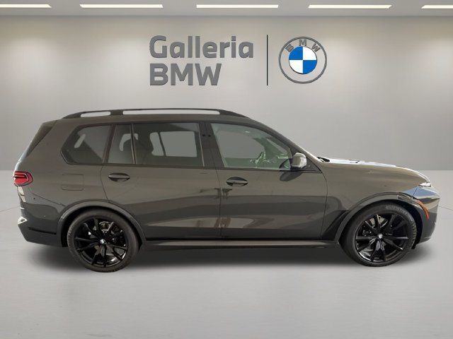 Certified 2026 BMW X7 xDrive40i w/ M Sport Package AWD/4WD image 8