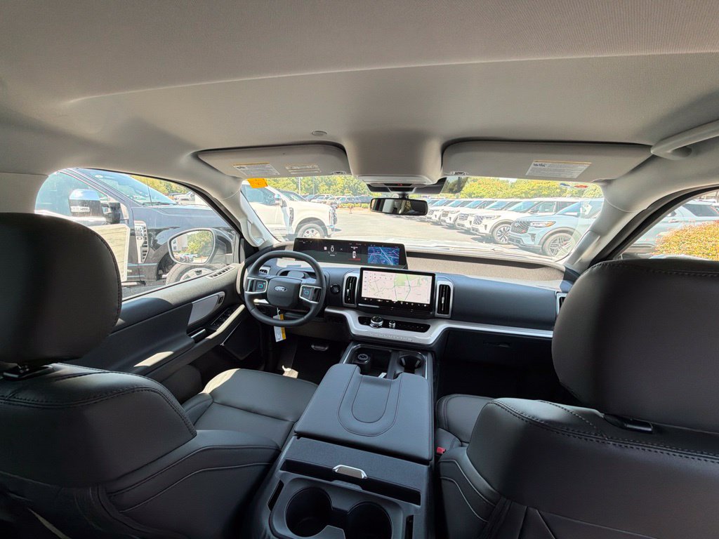 New 2027 Ford Expedition Active RWD image 14