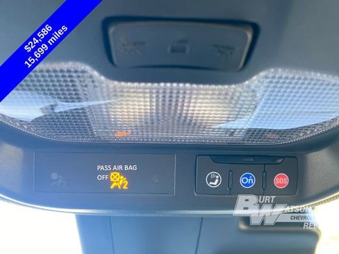 Certified 2025 Chevrolet Trax RS FWD image 28