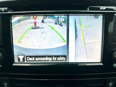 Used 2017 Nissan Rogue SL w/ SL Premium Package FWD image 26