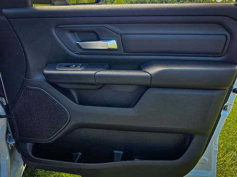 New 2026 RAM 1500 Express AWD/4WD image 36
