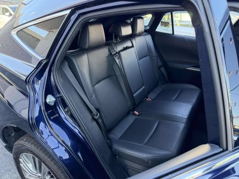 Used 2021 Toyota Venza XLE w/ Softex Package AWD/4WD image 14