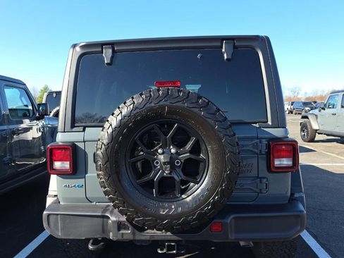 Used 2025 Jeep Wrangler Unlimited Sport S 4xe image 4