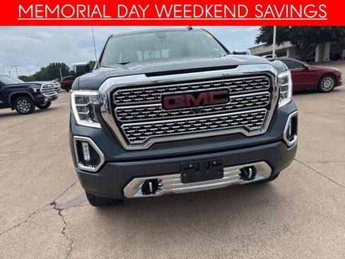 Used 2022 GMC Sierra 1500 Denali w/ Denali Reserve Package AWD/4WD image 2