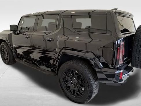 Used 2025 GMC Hummer EV 2X image 2