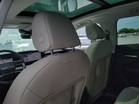New 2026 Audi Q3 quattro 2.0T AWD/4WD image 25