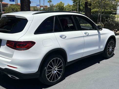 Used 2021 Mercedes-Benz GLC 300 image 40