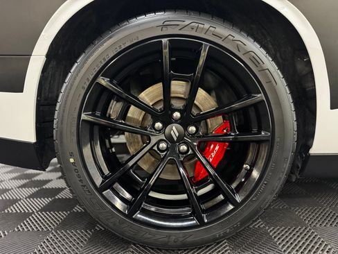 Used 2021 Dodge Challenger R/T Scat Pack w/ Shaker Package RWD image 8