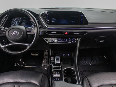 Used 2021 Hyundai Sonata Limited w/ Preferred Accessory Package FWD image 21