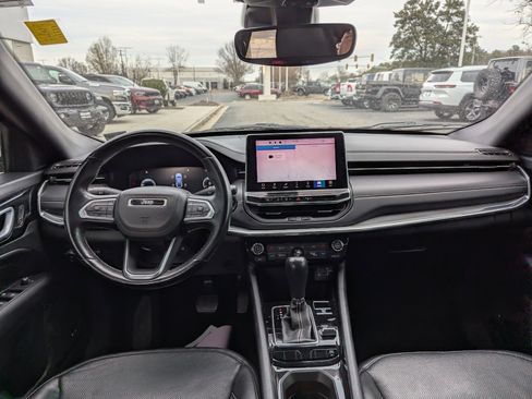 Used 2022 Jeep Compass High Altitude image 10