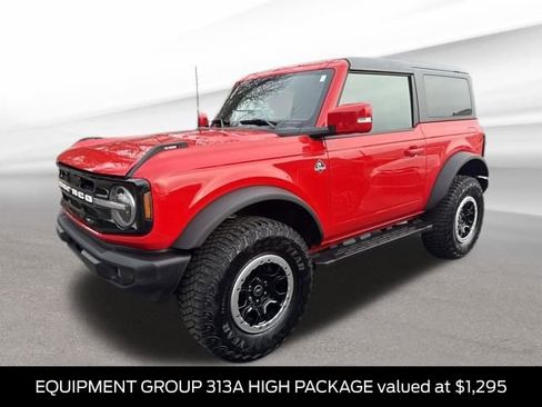 Certified 2022 Ford Bronco Outer Banks w/ Sasquatch Package image 5