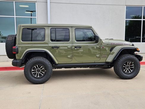 New 2026 Jeep Wrangler Unlimited Rubicon AWD/4WD image 2