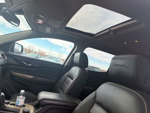 Used 2018 GMC Acadia Denali w/ Technology Package image 16