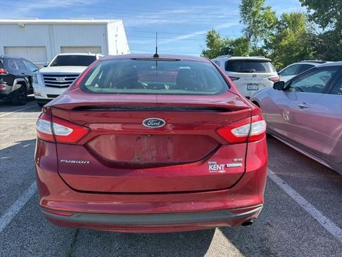 Used 2016 Ford Fusion SE w/ Equipment Group 201A FWD image 6