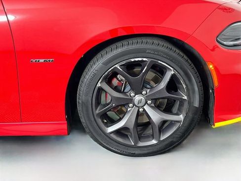 Used 2019 Dodge Charger R/T RWD image 35