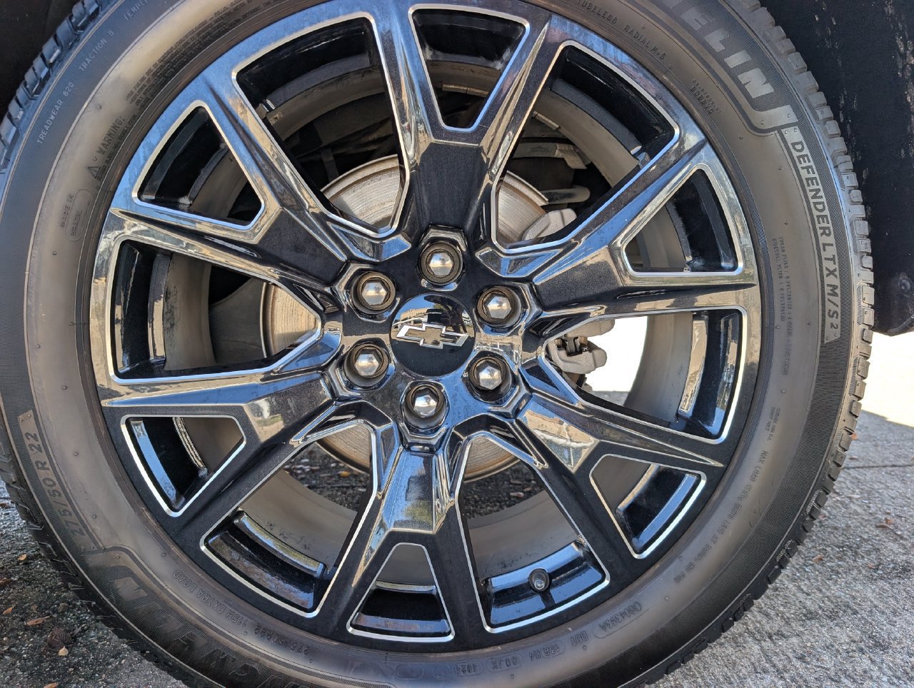 Used 2023 Chevrolet Tahoe High Country AWD/4WD image 7