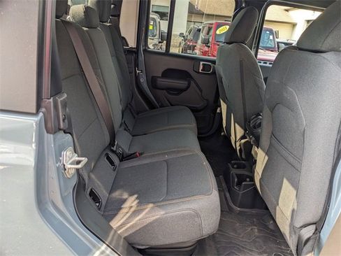 Certified 2024 Jeep Gladiator Sport image 27