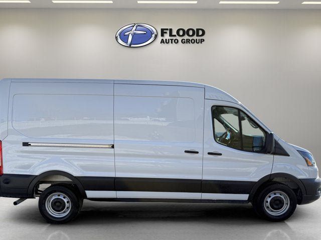 New 2026 Ford Transit 250 148 Medium Roof RWD image 4