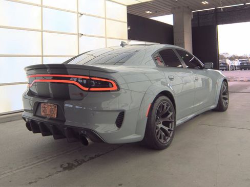 Used 2022 Dodge Charger SRT Hellcat w/ Harman/Kardon Audio Group image 6
