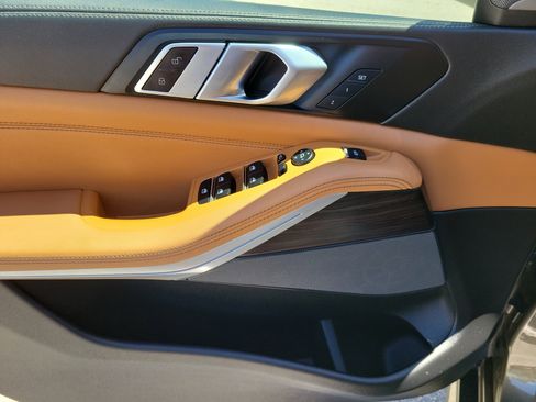 Certified 2024 BMW X5 sDrive40i w/ M Sport Package image 20