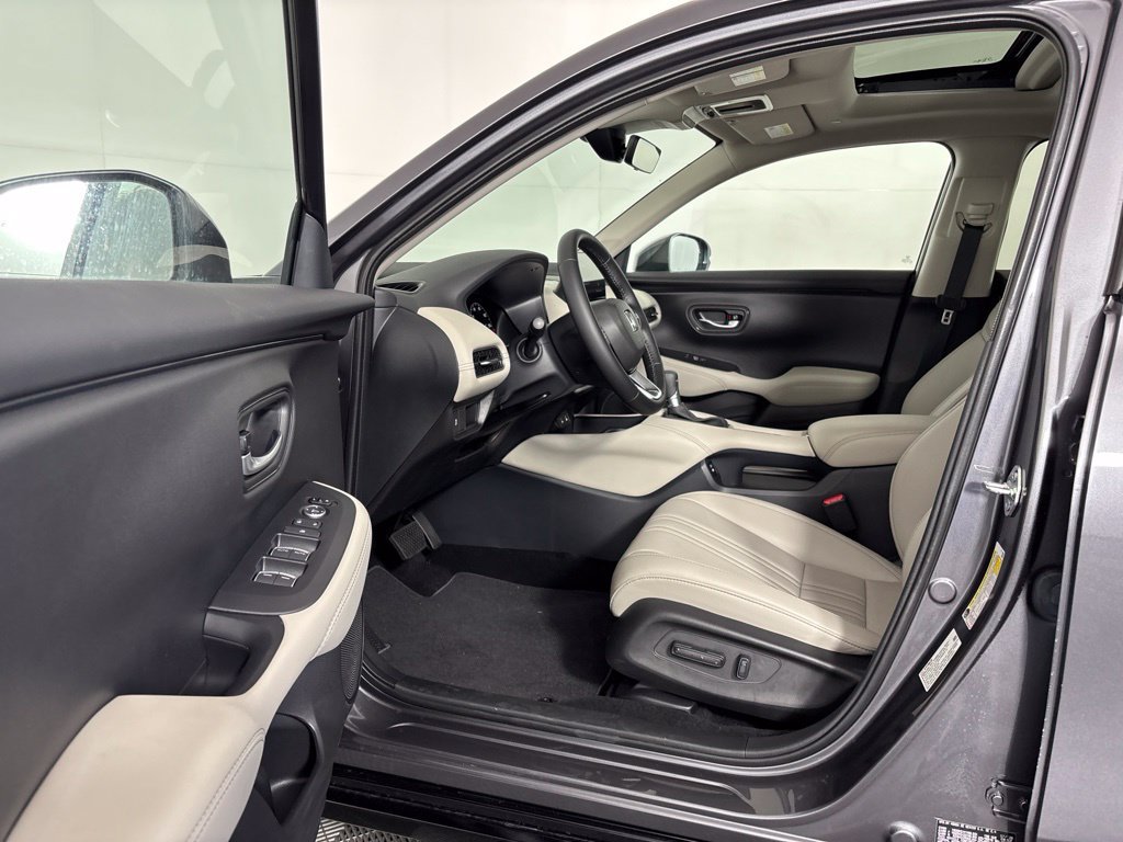 Used 2027 Honda HR-V EX-L image 26