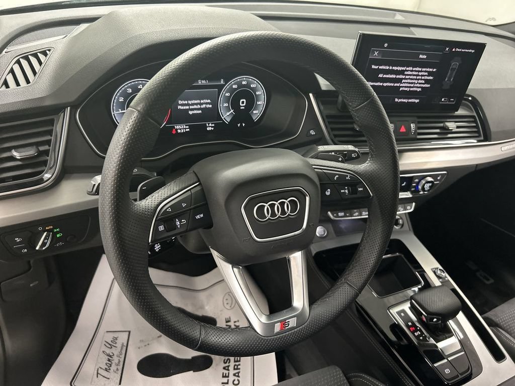 Certified 2024 Audi Q5 e Premium Plus AWD/4WD image 5