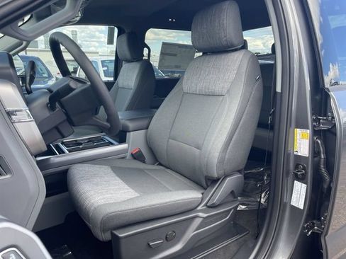 New 2026 Ford F350 XLT w/ XLT Premium Package AWD/4WD image 15