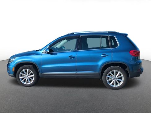 Used 2017 Volkswagen Tiguan Wolfsburg Edition AWD/4WD image 3
