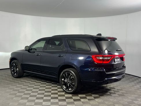 Used 2024 Dodge Durango GT image 8