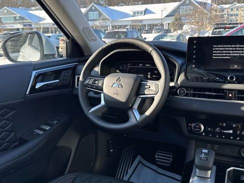 New 2026 Mitsubishi Outlander SEL AWD/4WD image 21