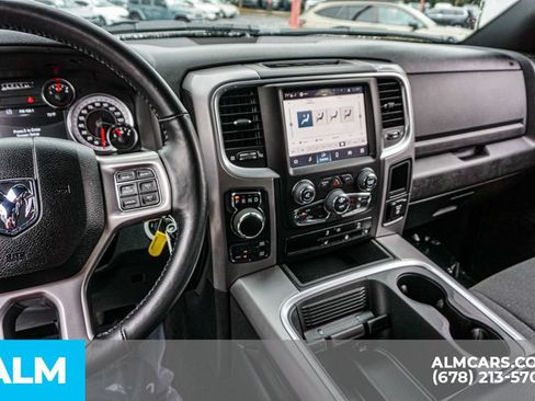 Used 2024 RAM 1500 Warlock AWD/4WD image 32