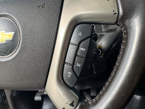 Used 2017 Chevrolet Express 3500 LS image 48