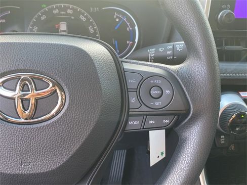 New 2025 Toyota RAV4 LE image 19