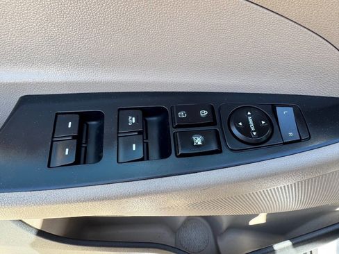 Used 2017 Hyundai Tucson SE FWD image 12